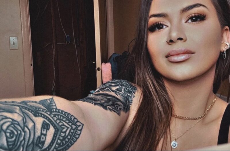 Khloe